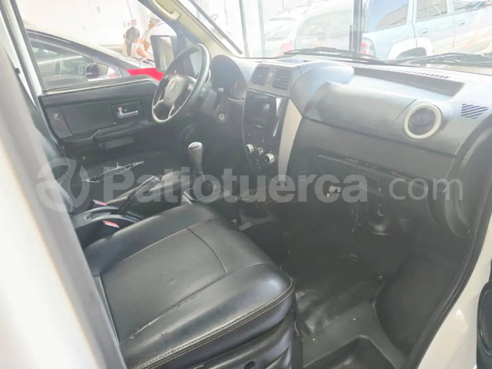 Foto 13 de DongFeng c35 furgoneta de carga