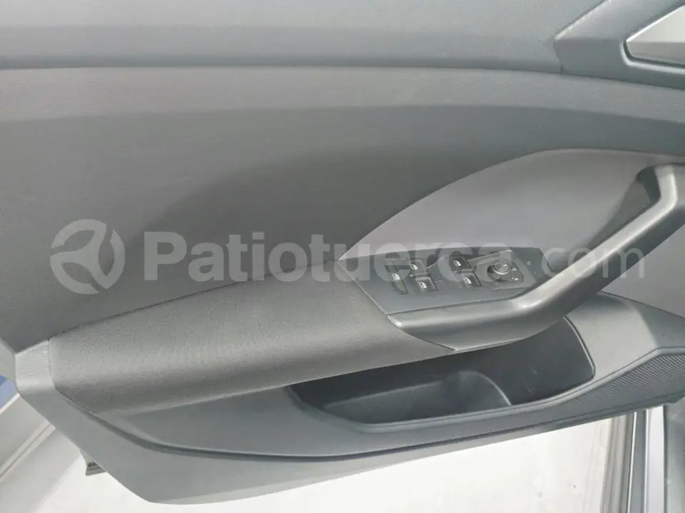 Foto 15 de Volkswagen T-Cross Trendline