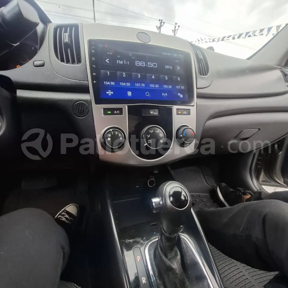 Foto 20 de Kia Cerato