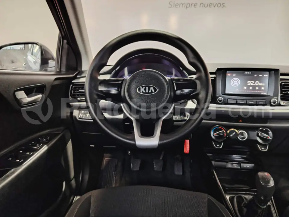 Foto 19 de Kia RIO EX
