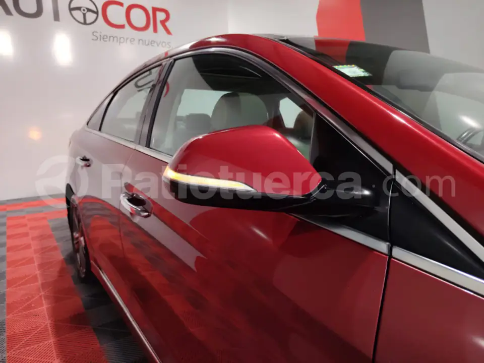 Foto 20 de Hyundai Sonata Hybrid