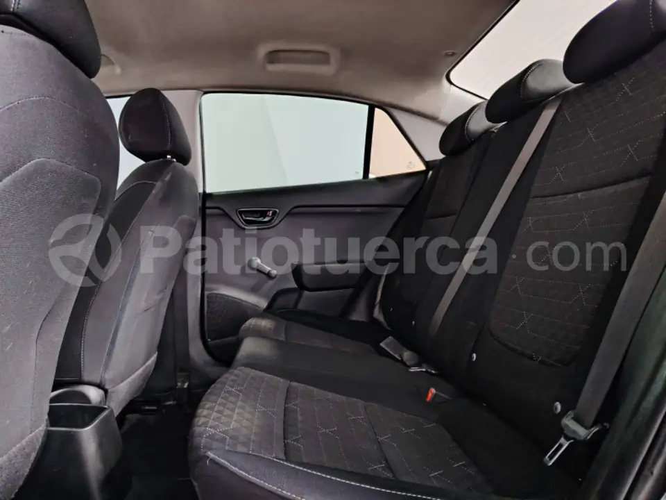 Foto 10 de Kia Rio