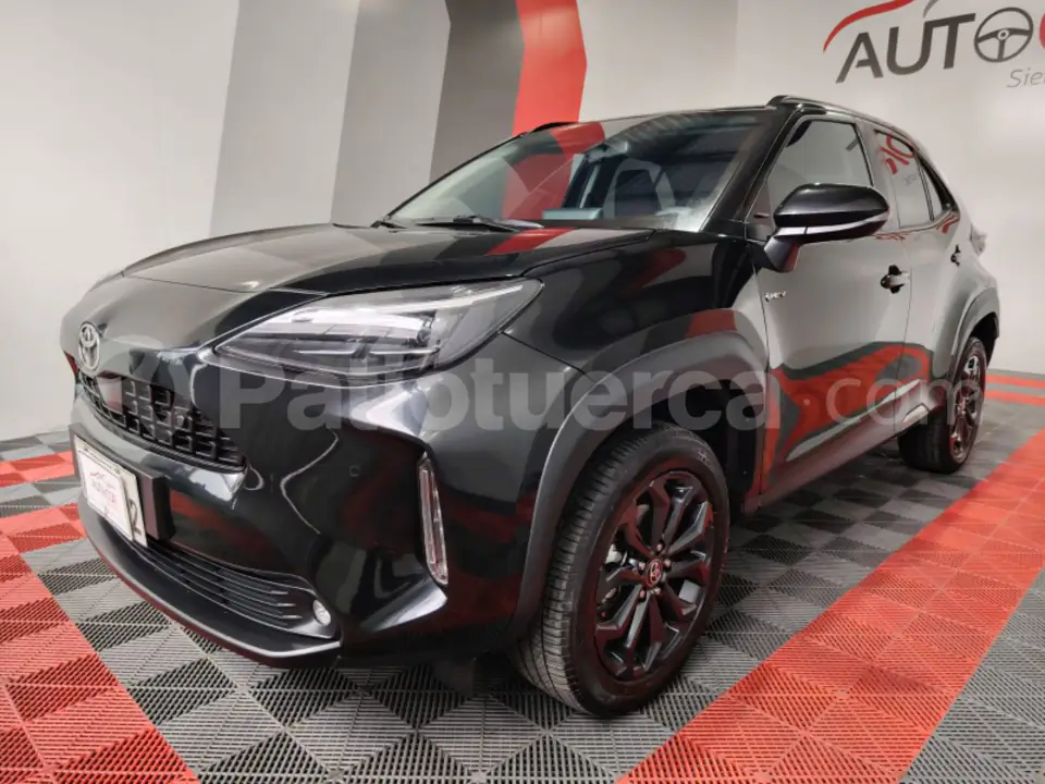 Foto 1 de Toyota Yaris