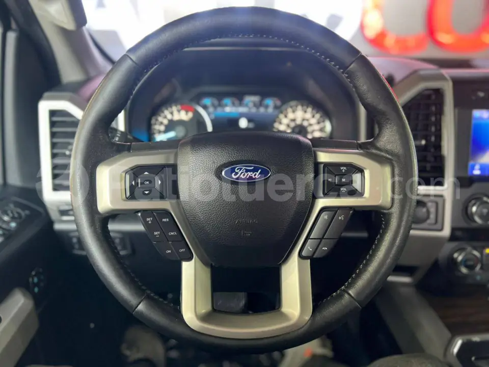 Foto 13 de Ford F150 Lariat