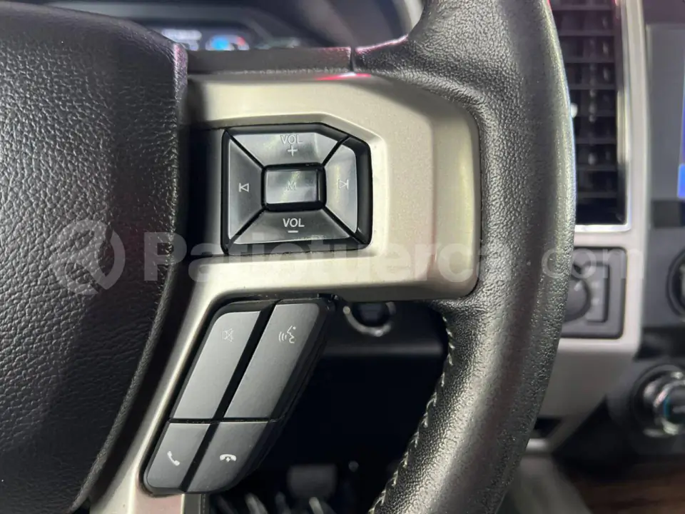 Foto 15 de Ford F150 Lariat