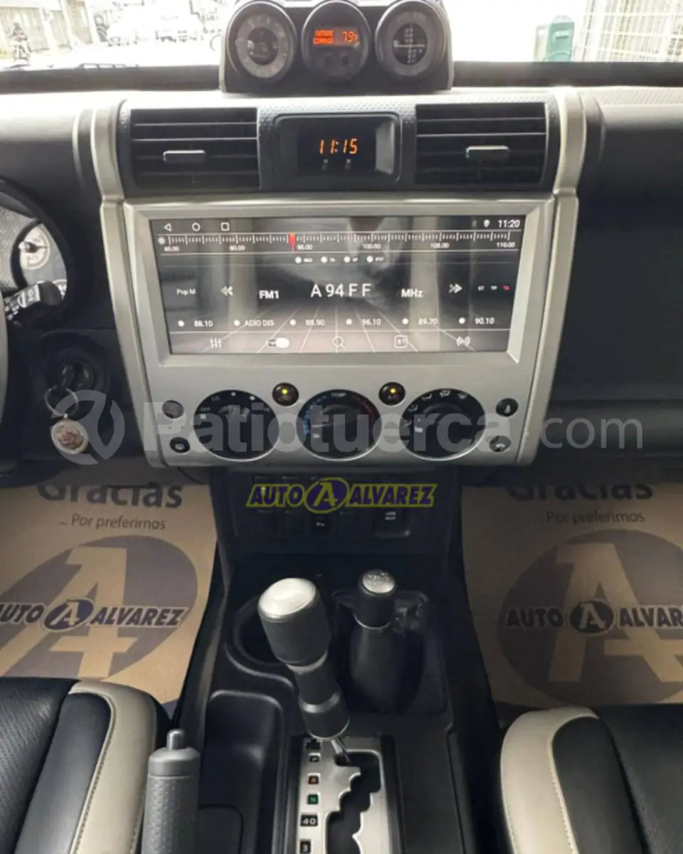 Foto 6 de Toyota FJ Cruiser