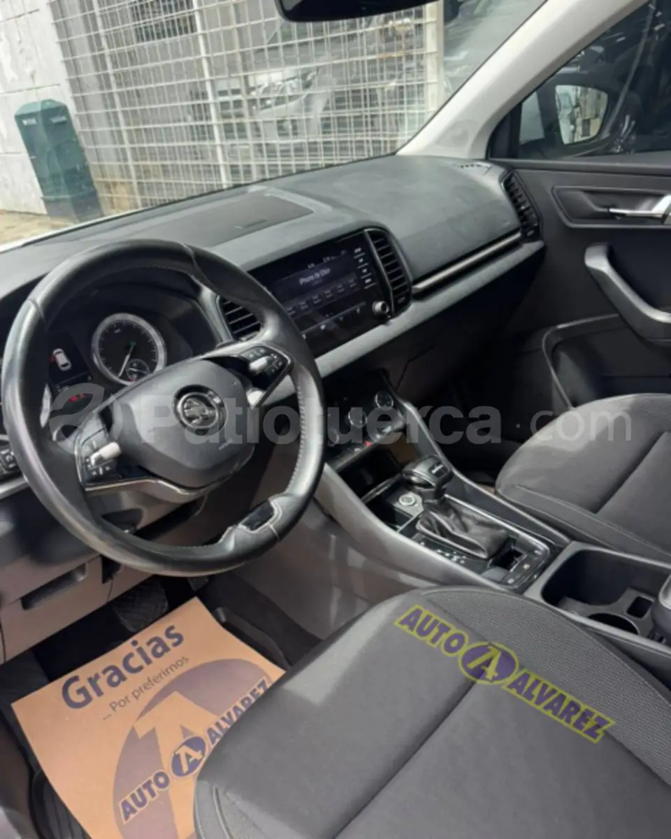 Foto 3 de Skoda KAROQ