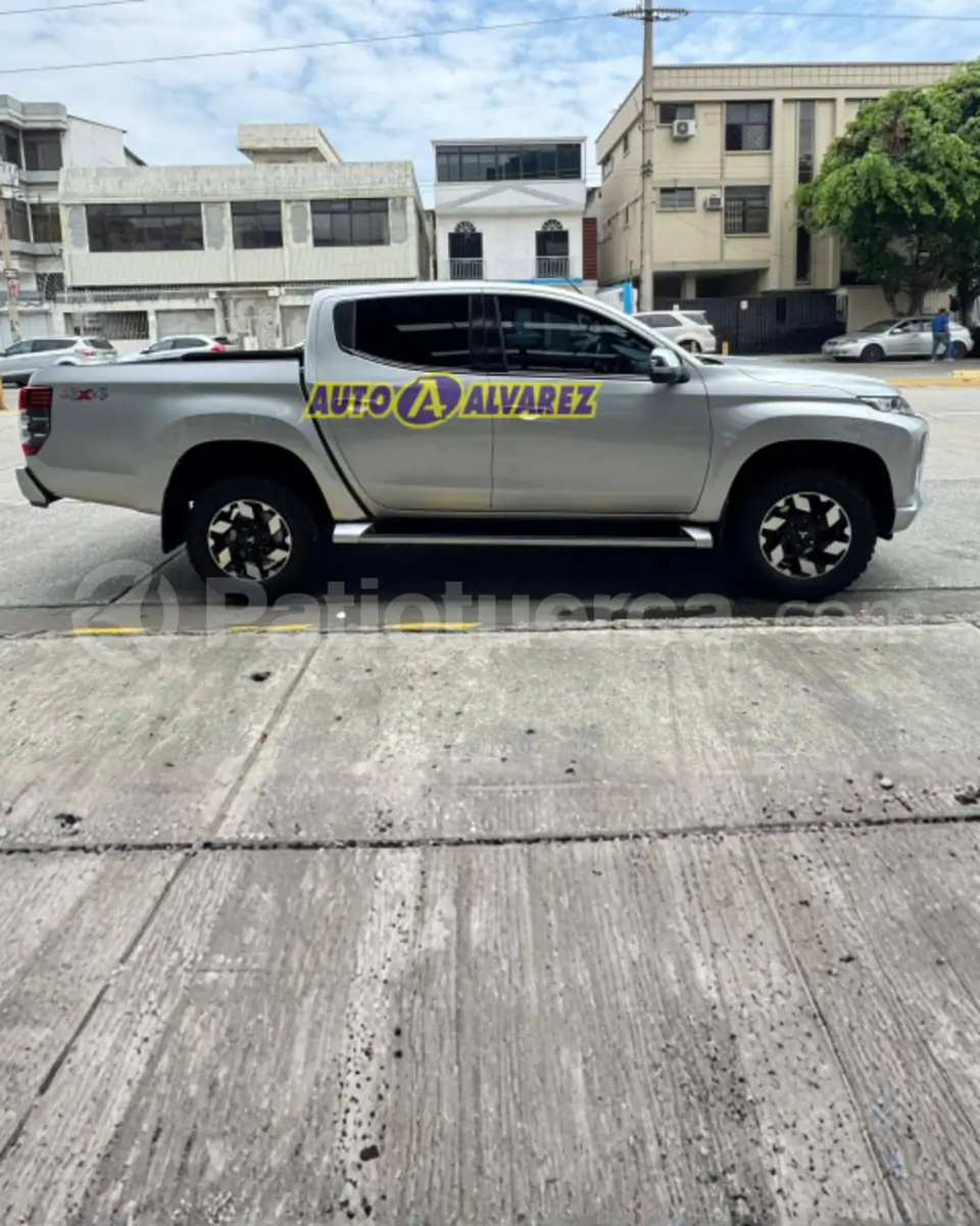 Foto 3 de Mitsubishi L200