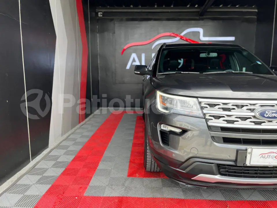 Foto 2 de Ford Explorer 5P