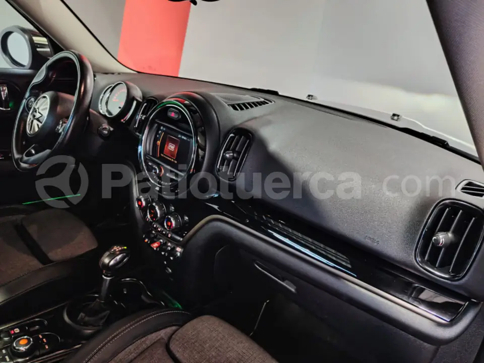 Foto 3 de Mini Cooper Coupe S