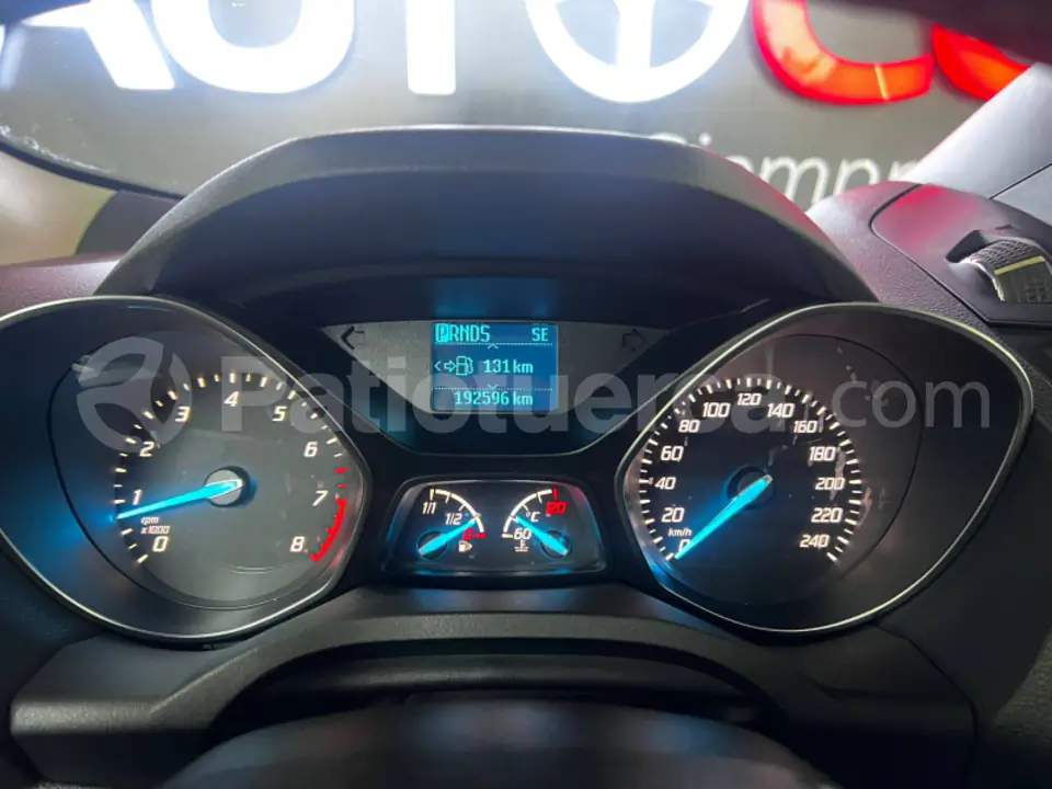 Foto 15 de Ford Escape Trend