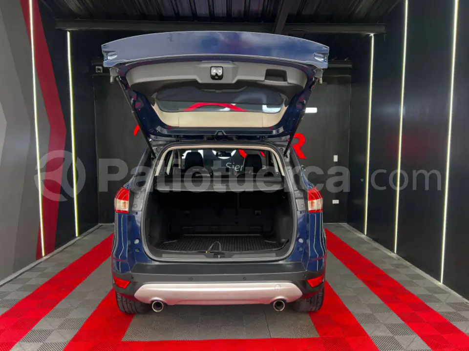 Foto 26 de Ford Escape Trend