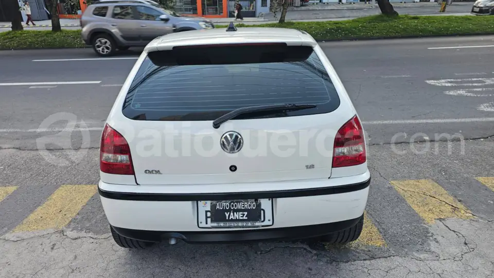 Foto 9 de Volkswagen Gol Sport