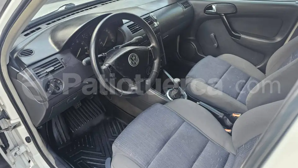 Foto 14 de Volkswagen Gol Sport