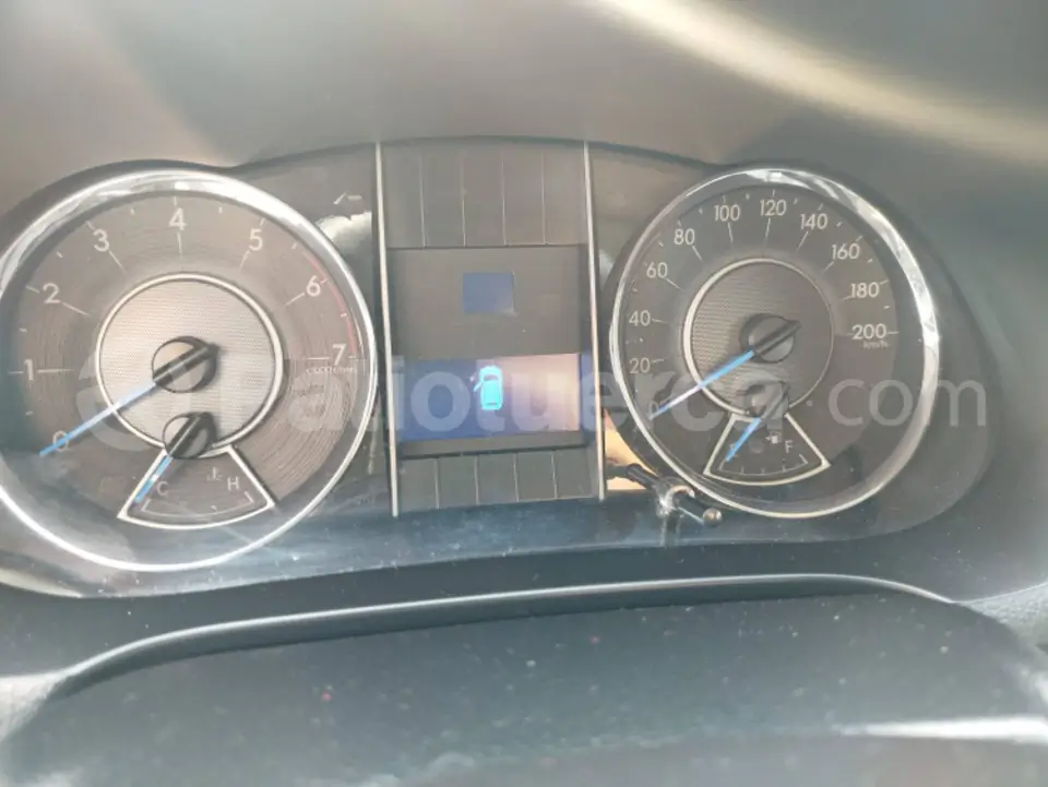 Foto 14 de Toyota New Fortuner