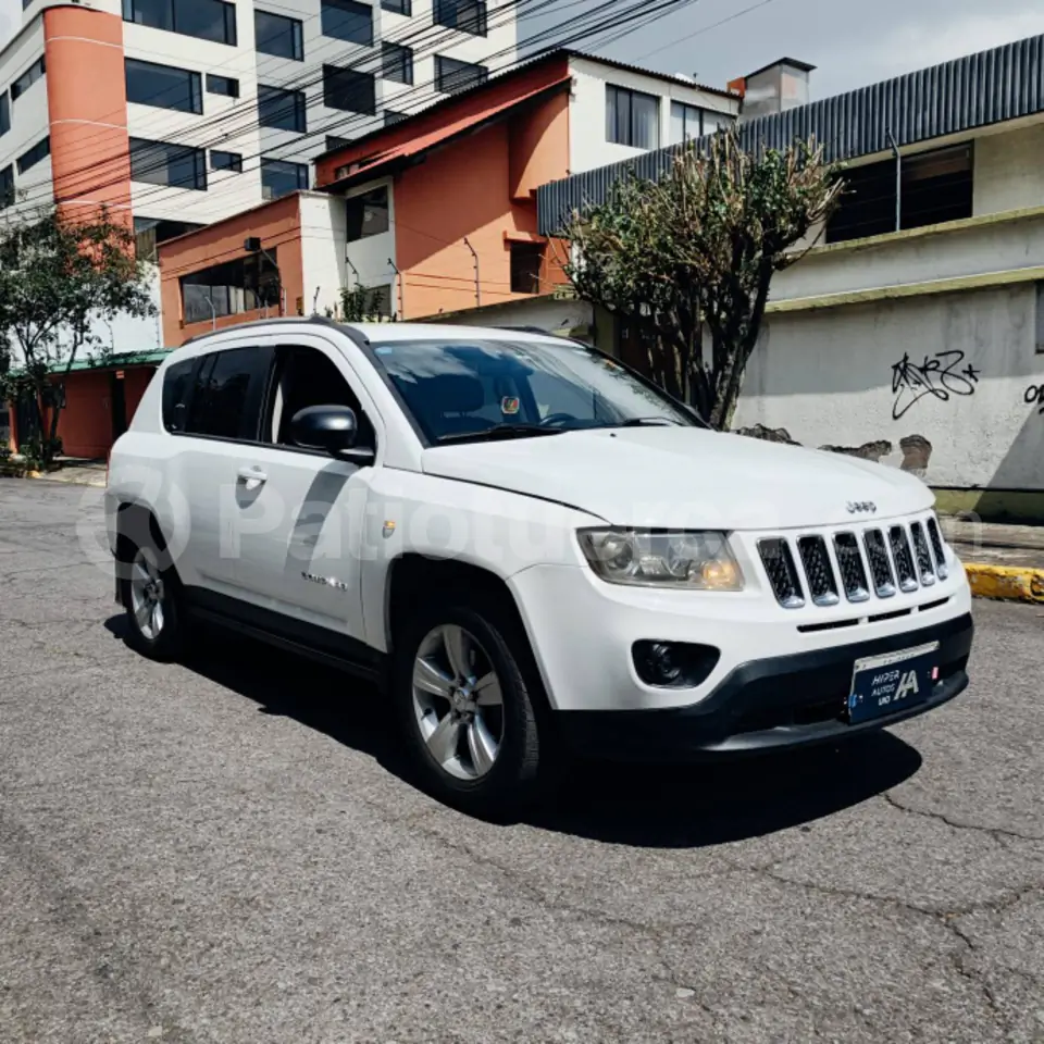 Foto 2 de Jeep Compass