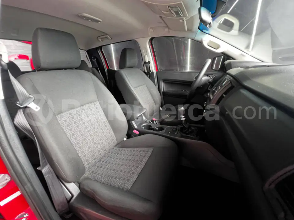 Foto 26 de Ford RANGER DC