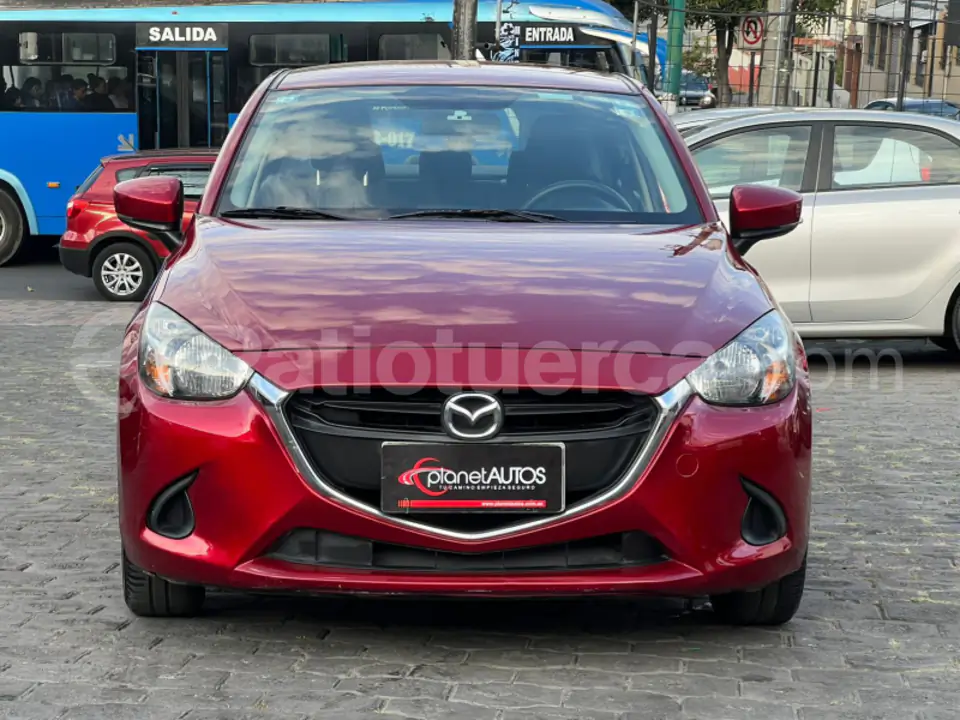Foto 2 de Mazda 2