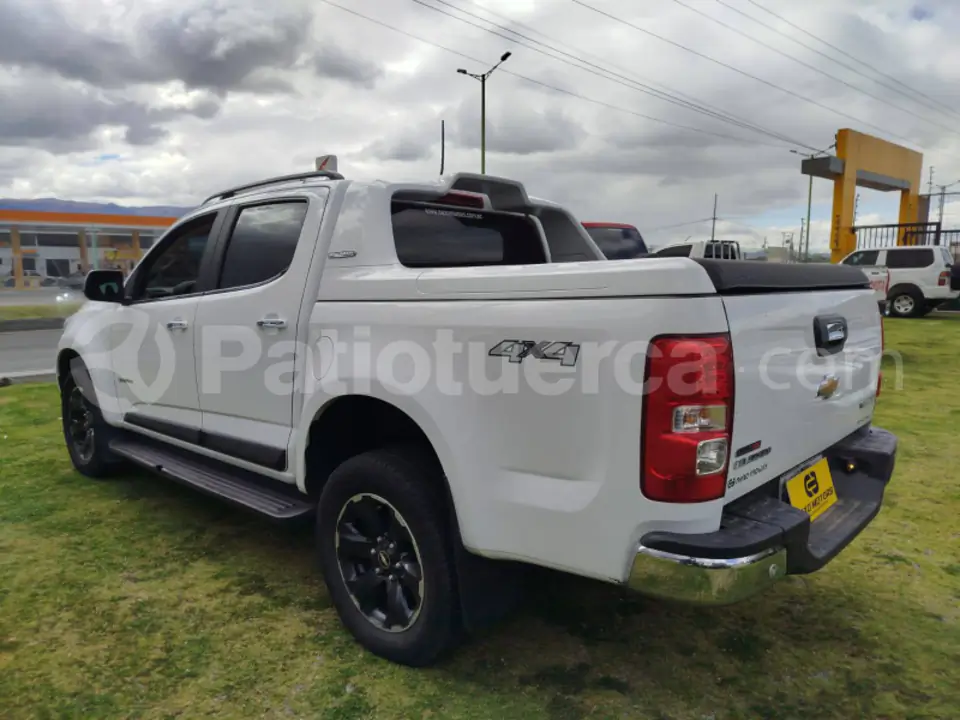 Foto 2 de Chevrolet COLORADO HIGH COUNTRY