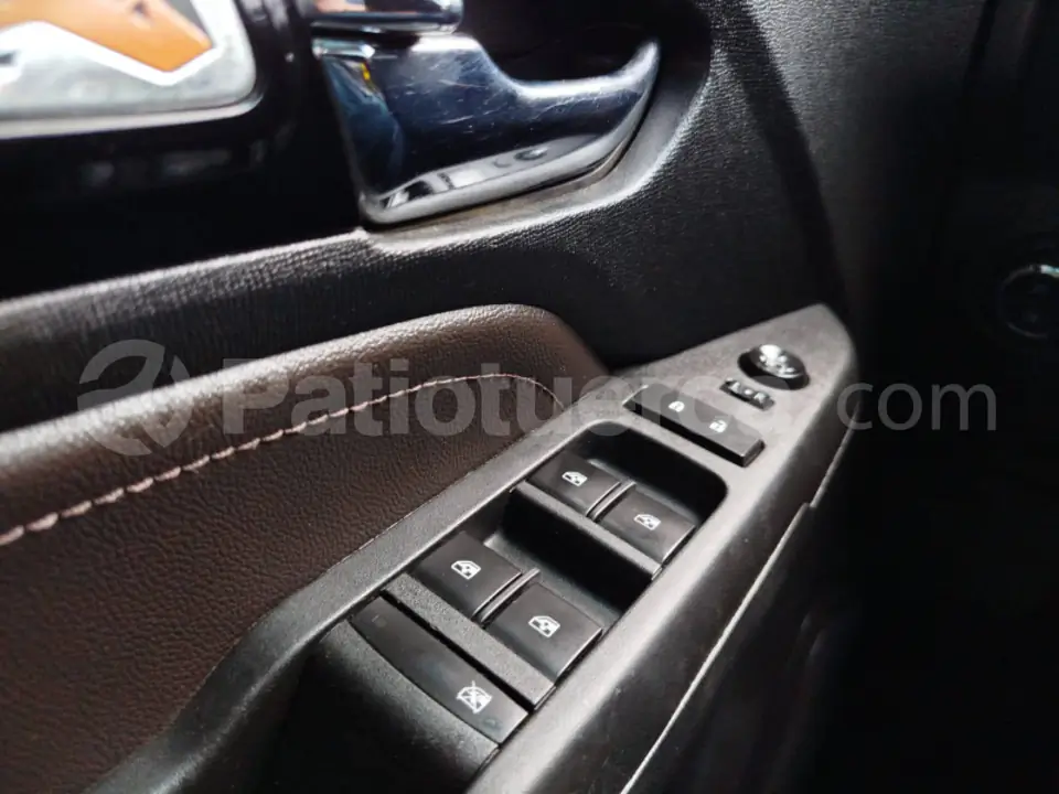 Foto 15 de Chevrolet COLORADO HIGH COUNTRY