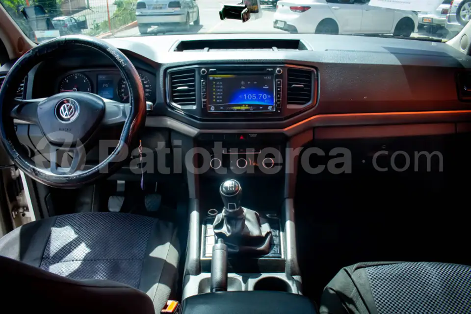 Foto 8 de Volkswagen AMAROK BI TDI PLUS