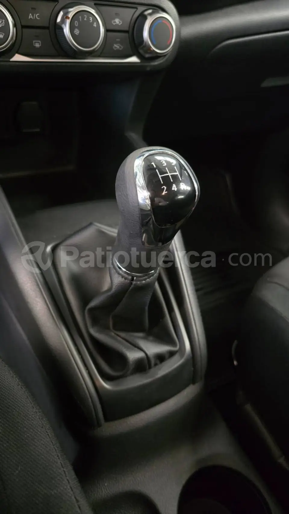 Foto 10 de Nissan Kicks