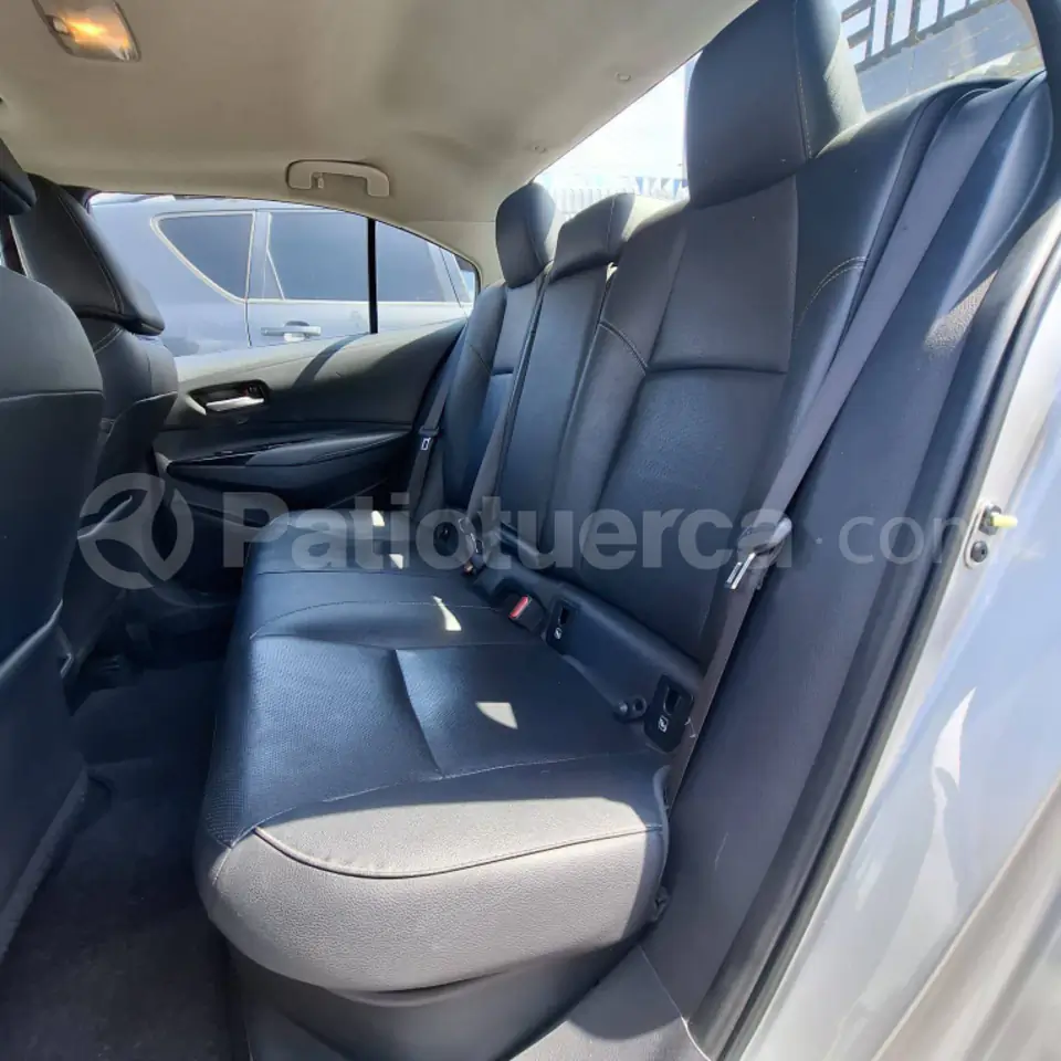 Foto 10 de Toyota COROLLA HV SEG AC