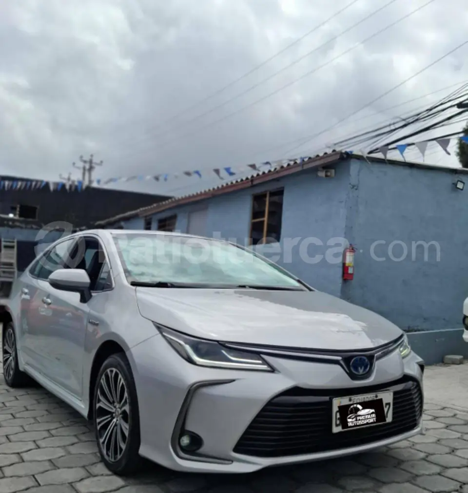 Foto 4 de Toyota COROLLA HV SEG AC
