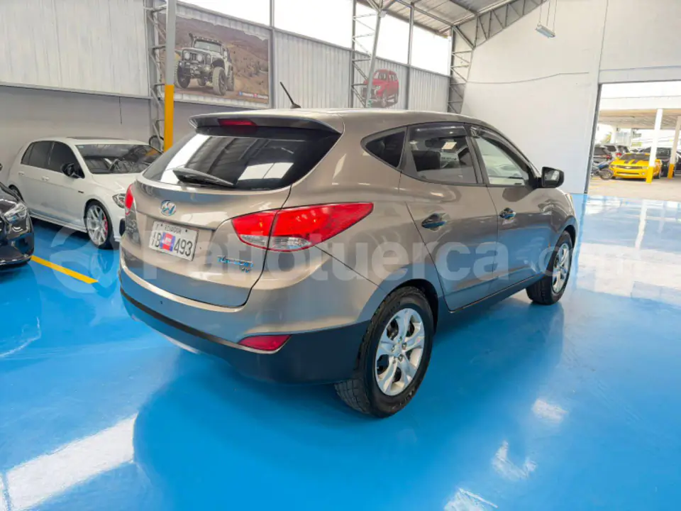 Foto 2 de Hyundai Tucson IX