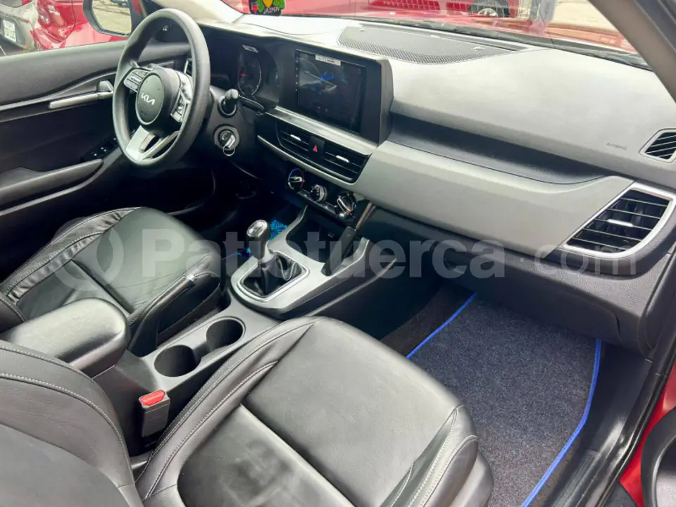 Foto 5 de Kia Seltos LX