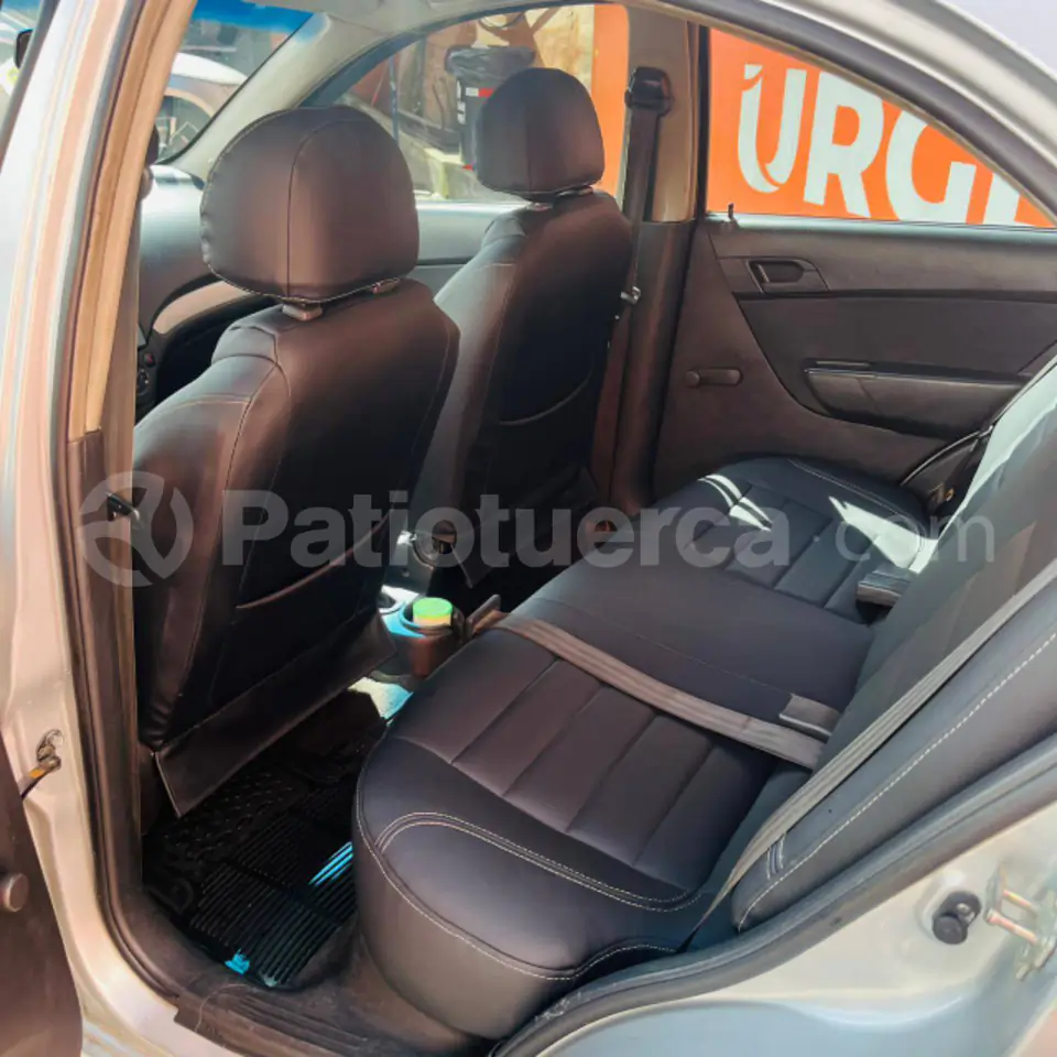 Foto 6 de Chevrolet Aveo Emotion