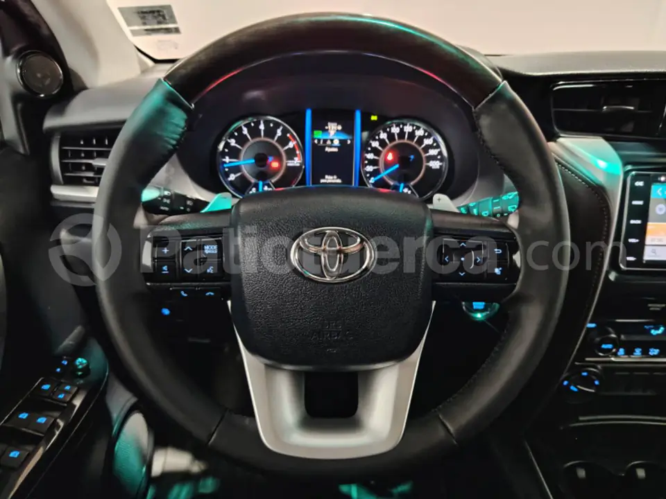 Foto 5 de Toyota New Fortuner
