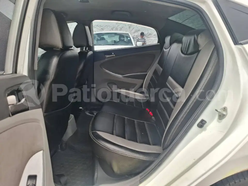 Foto 5 de Hyundai Accent