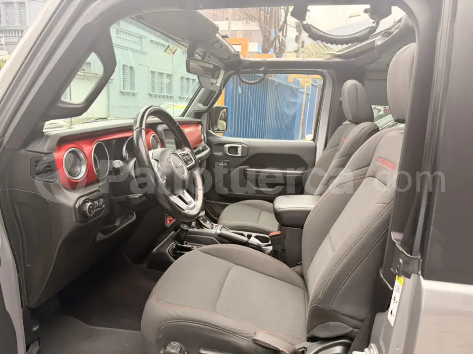 Foto 13 de Jeep Wrangler Rubicon