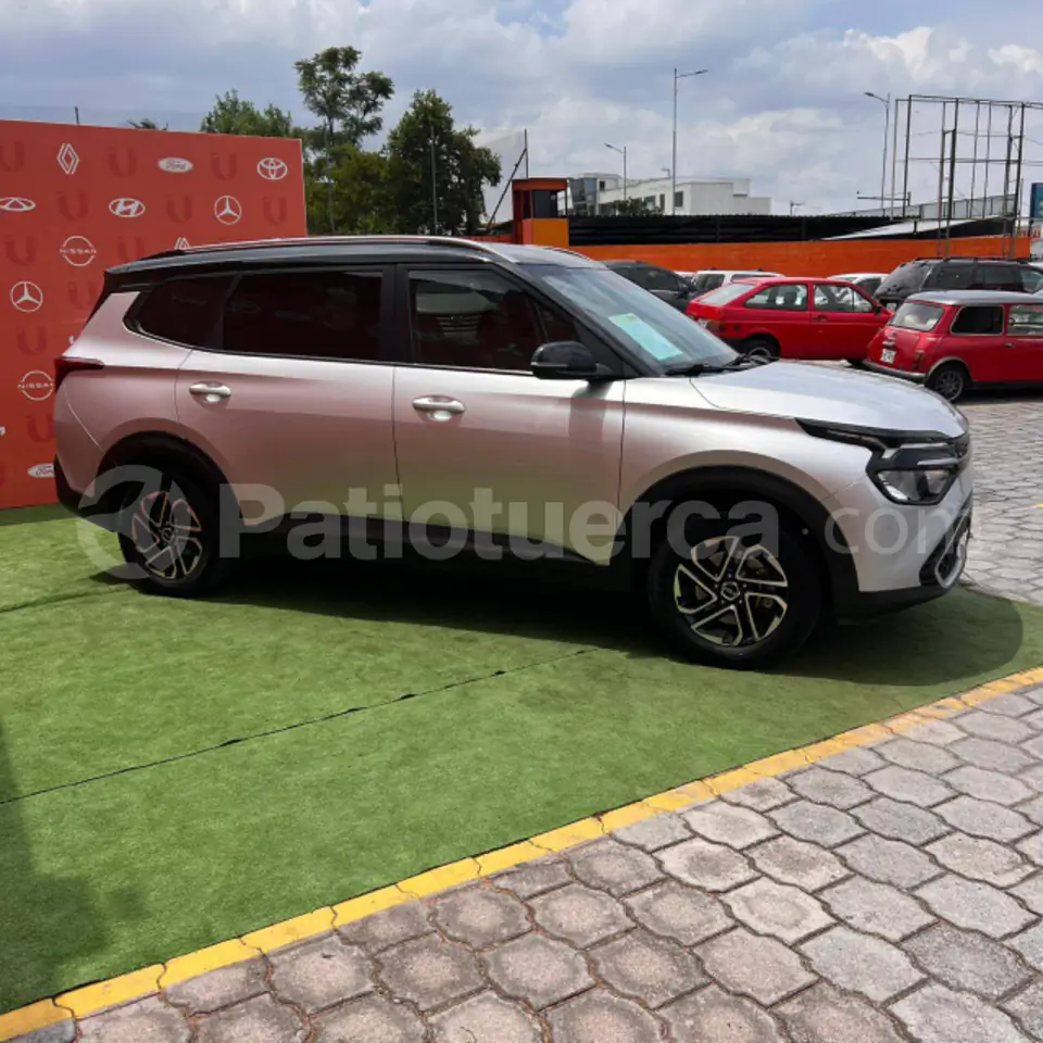 Foto 6 de Kia Carens