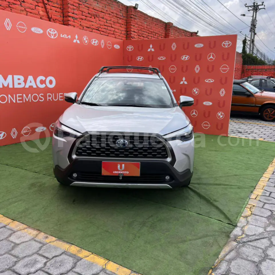 Foto 1 de Toyota Corolla Cross High