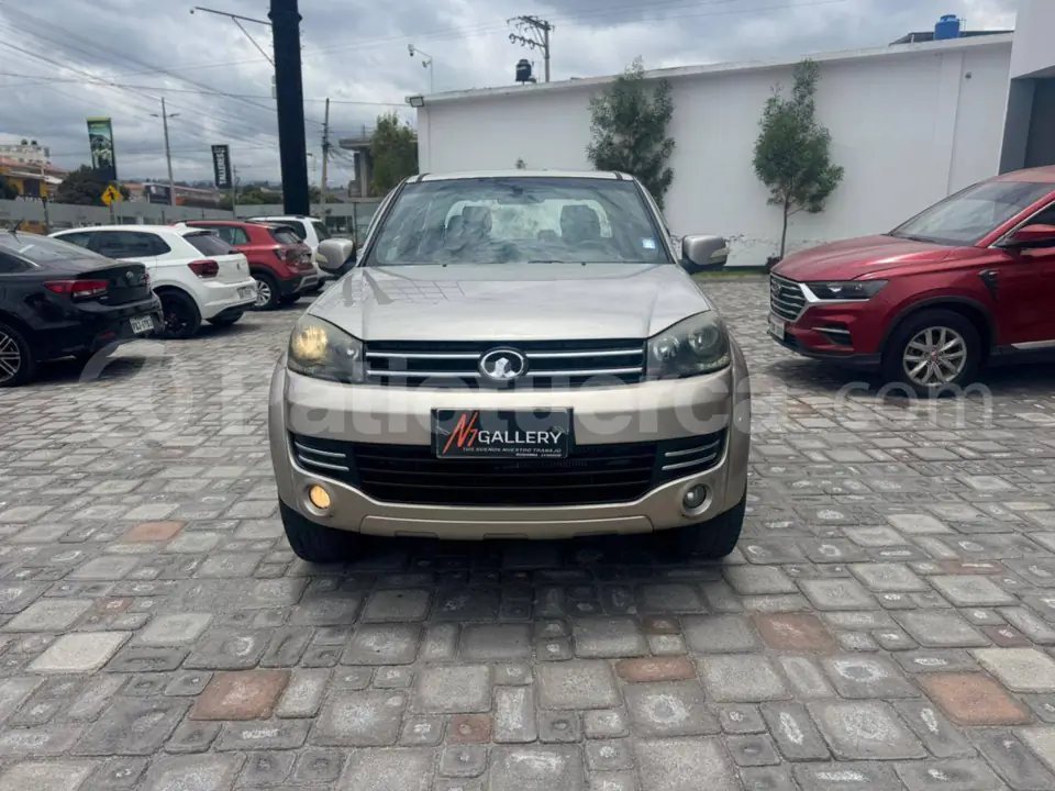 Foto 2 de Great Wall  WINGLE AC 2.0 CD 4X2 TM DIESEL