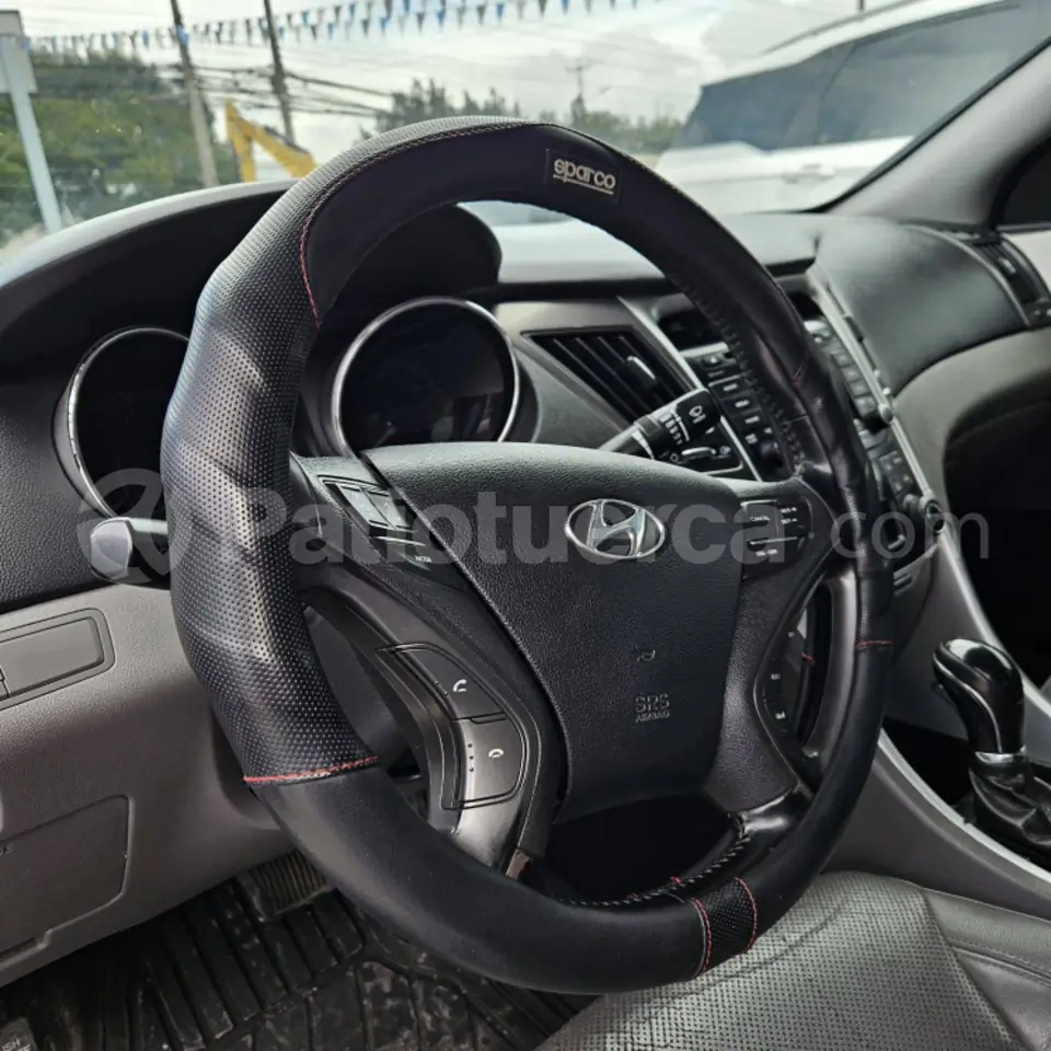 Foto 16 de Hyundai Sonata