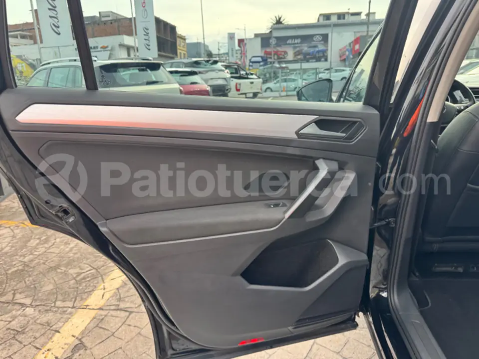 Foto 11 de Volkswagen Tiguan Trendline