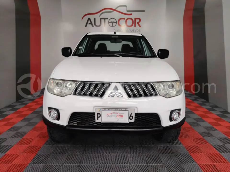 Foto 3 de Mitsubishi L200