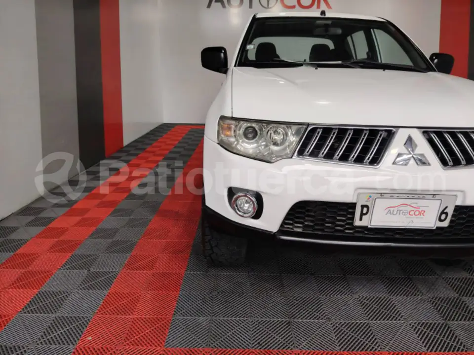 Foto 7 de Mitsubishi L200