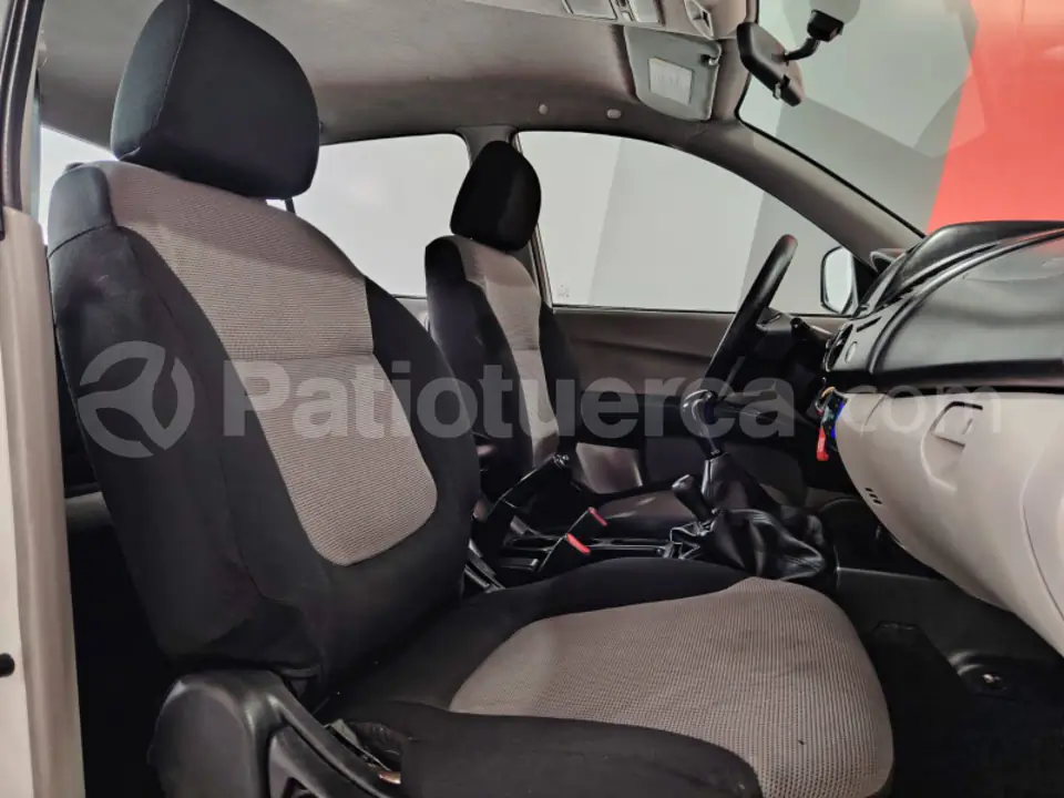 Foto 13 de Mitsubishi L200