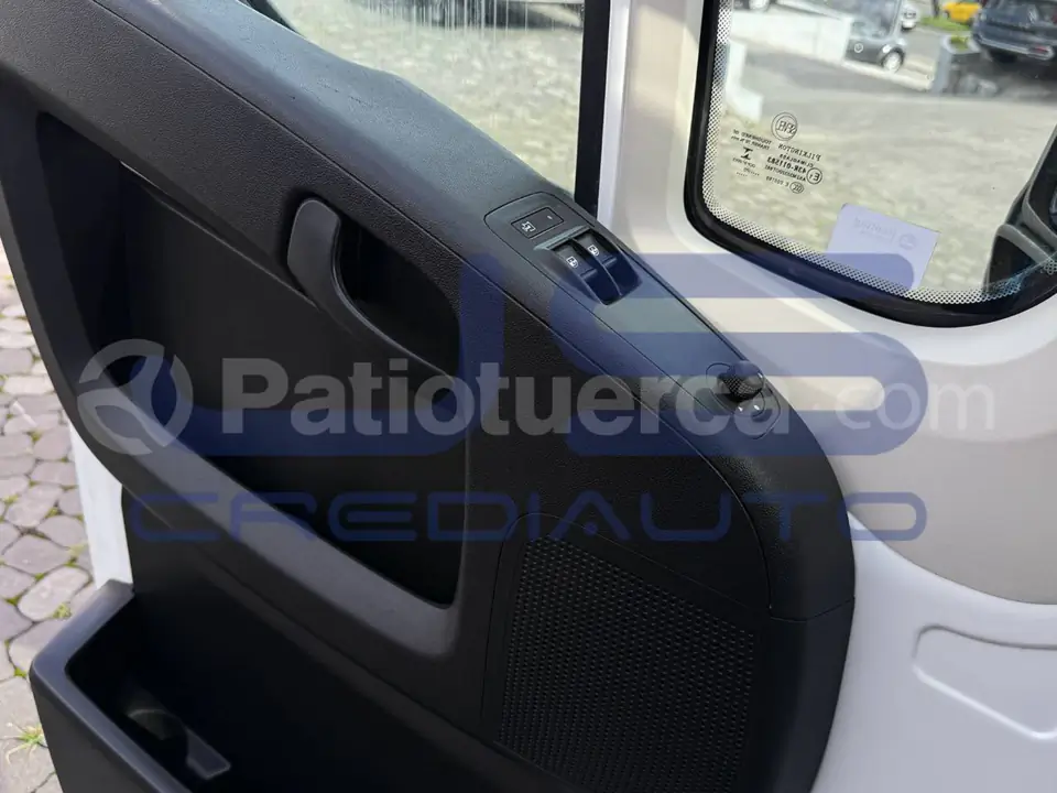 Foto 13 de Citroen JUMPER L2H2