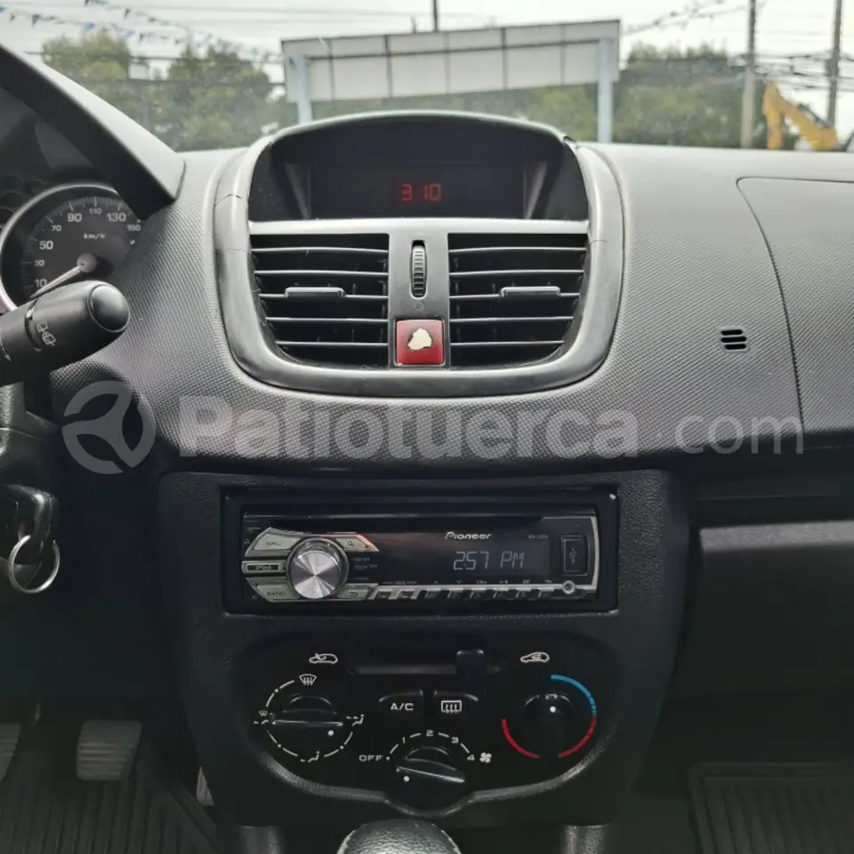 Foto 15 de Peugeot 207 Compact