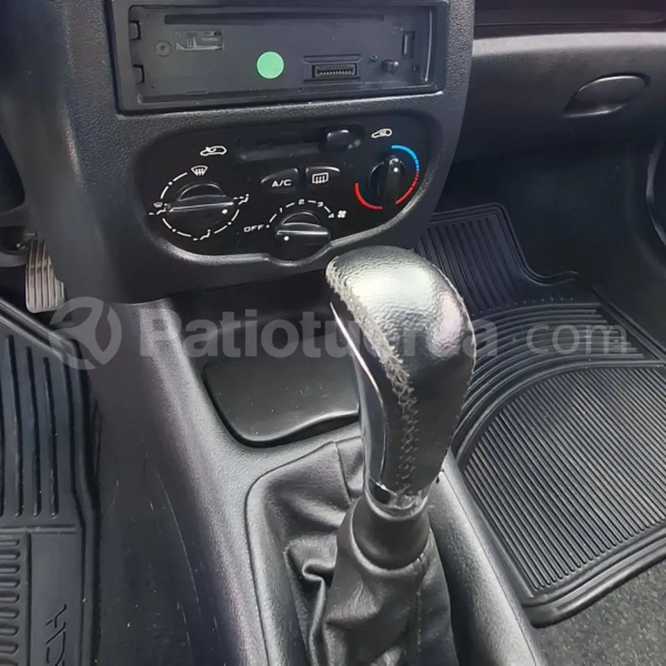 Foto 16 de Peugeot 207 Compact