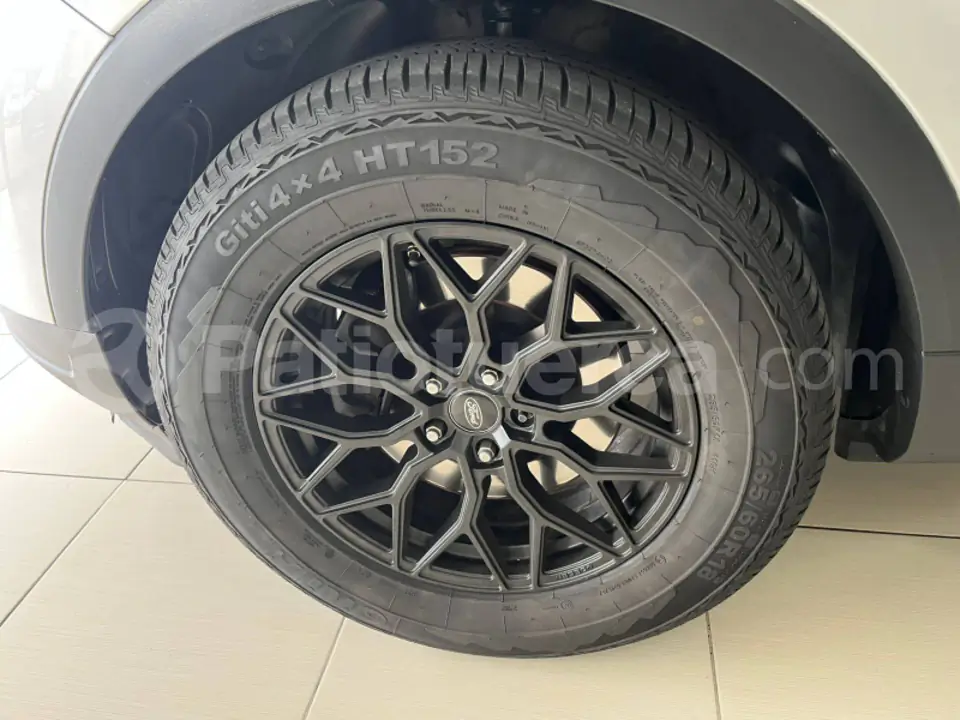 Foto 16 de Ford Explorer XLT