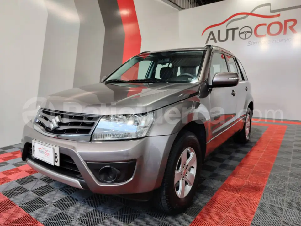 Foto 1 de Suzuki Grand Vitara SZ
