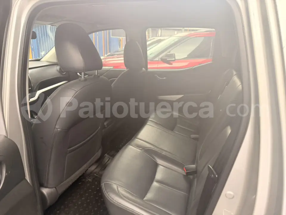 Foto 5 de DongFeng NEW RICH 6 4X2 DIESEL