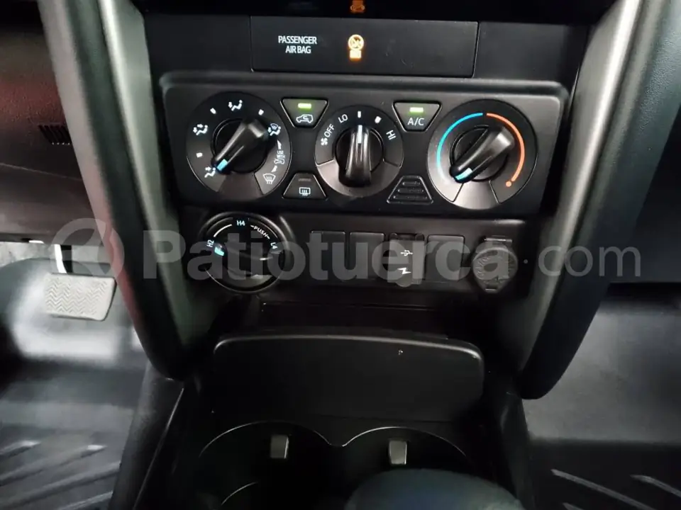 Foto 12 de Toyota New Fortuner
