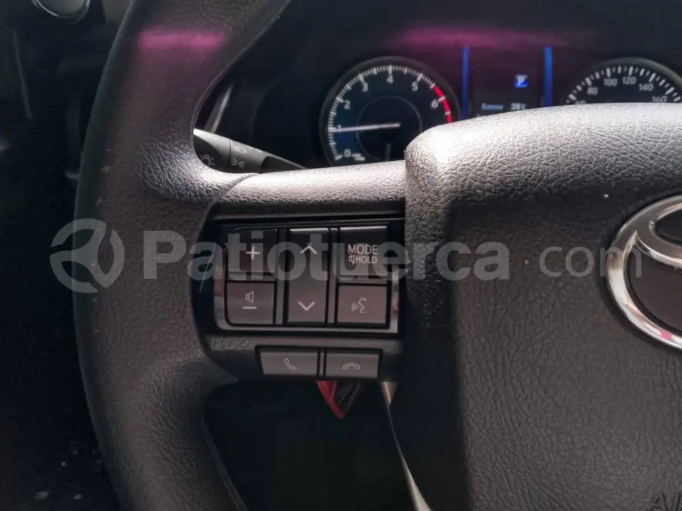 Foto 15 de Toyota New Fortuner